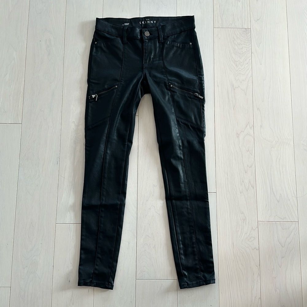 Faux leather skinny pants